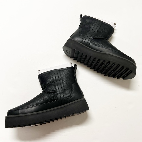 UGG Womens Black Leather Side Zip Classic Rebel Biker Platform Mini Boot Size 10 - Picture 9 of 11